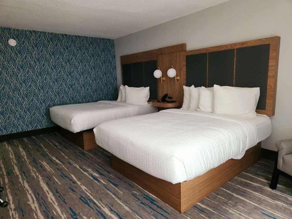 Best Western Plus Mobile Inn And Suites Habitación foto
