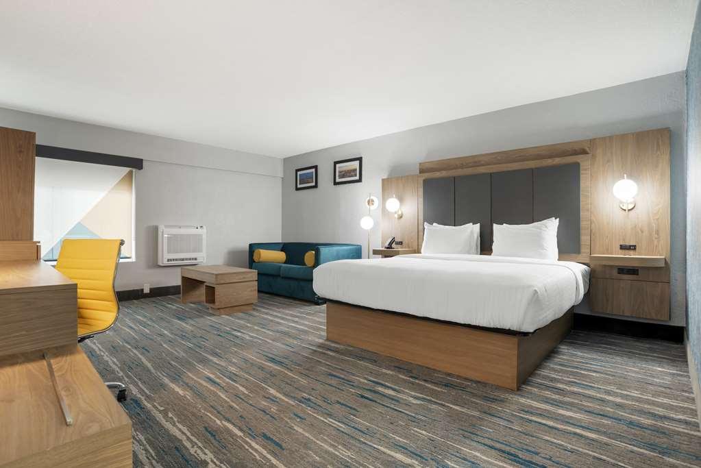 Best Western Plus Mobile Inn And Suites Habitación foto